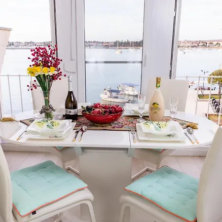 Luxury Apartment Sara Umag Exterior foto
