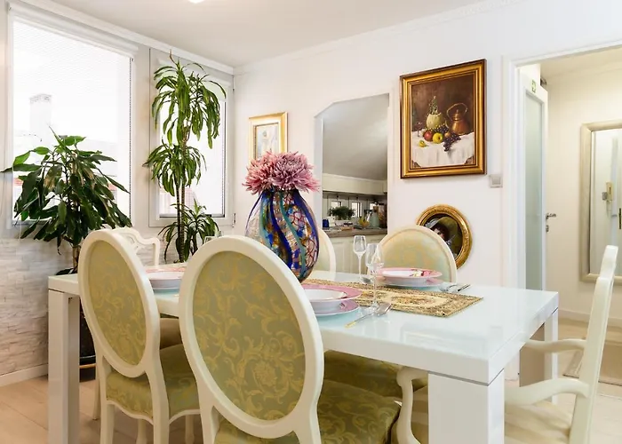 Luxury Apartment Sara